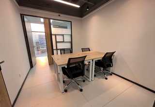 重庆金属雕塑图片